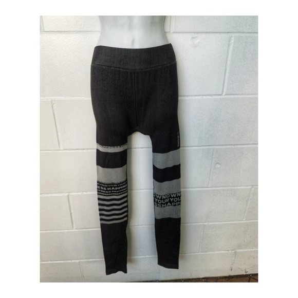 Reebok Pants - Reebok Yoga Seamless Tights/Legging Size Small NWT